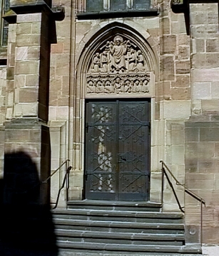 Südportal der Basilika