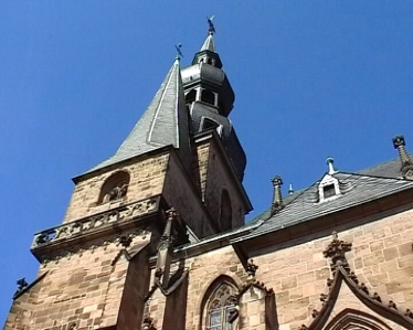 Südseite des Basilika-Turmes