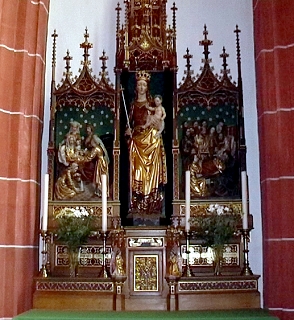 seitenaltar marienaltar rechts in basilika